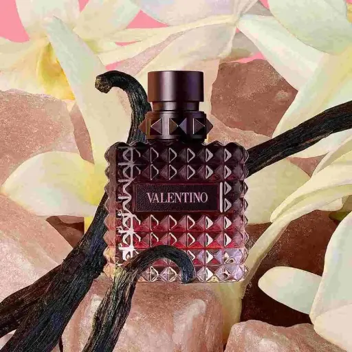 Valentino Donna Born In Roma Intense